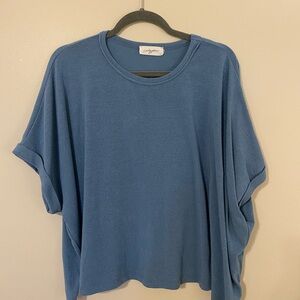 New Carly Jean Los Angeles Blue Boxy Top